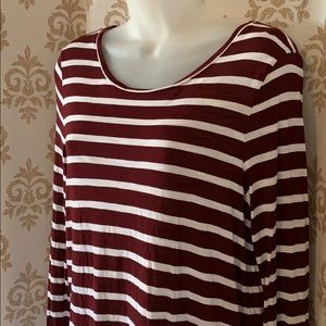 Banana Republic maroon long sleeve striped top M